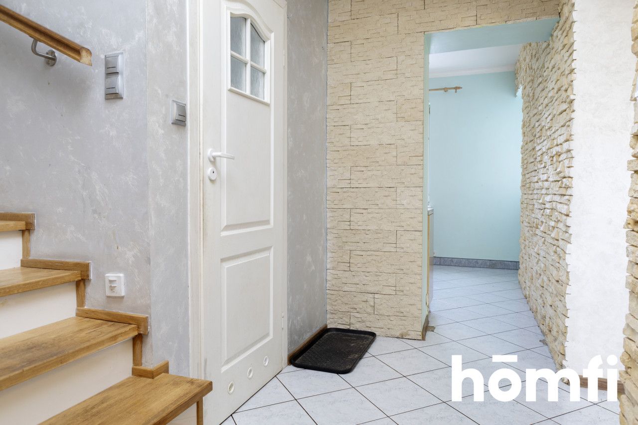 Na sprzedaż piętrowy dom w zabudowie bliźniaczej. - Dom - Sprzedaż - Skarżyski, Suchedniów / Krzyżka