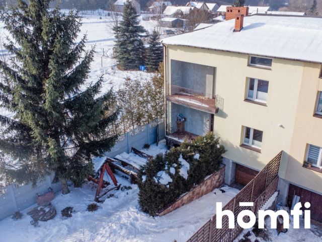 Na sprzedaż piętrowy dom w zabudowie bliźniaczej. - Dom - Sprzedaż - Skarżyski, Suchedniów / Krzyżka