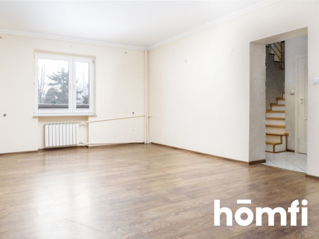 Na sprzedaż piętrowy dom w zabudowie bliźniaczej. - Dom - Sprzedaż - Skarżyski, Suchedniów / Krzyżka