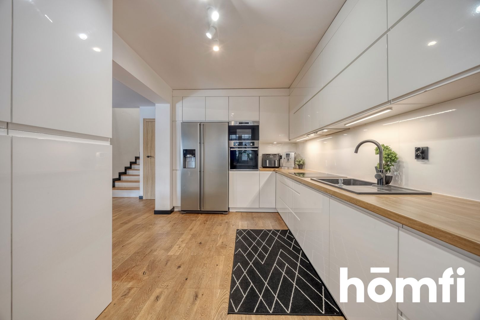 Modern, move-in-ready house with a fireplace - Дім - Продаж - Rzeszowski, Boguchwała