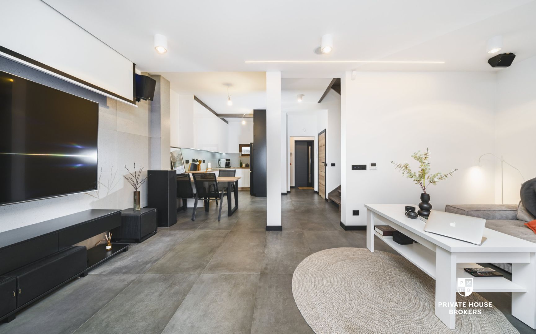 Cozy apartment on three levels , 117m2 with entrance to private garden - Квартира - Продаж - Kraków, Podgórze / Swoszowice