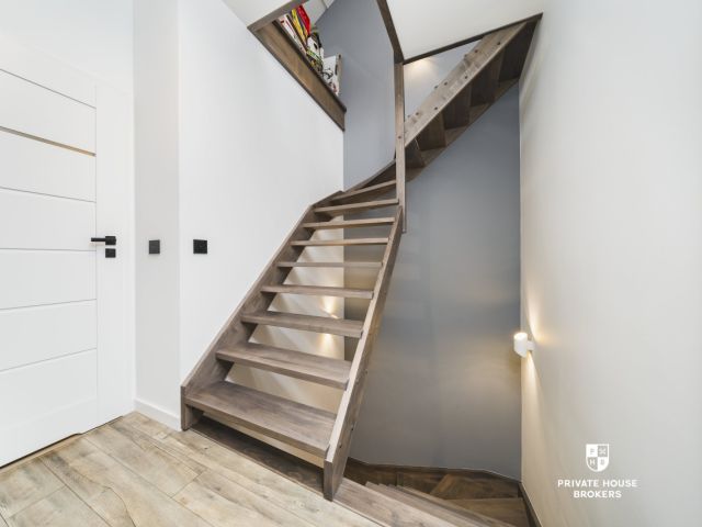 Cozy apartment on three levels , 117m2 with entrance to private garden - Квартира - Продаж - Kraków, Podgórze / Swoszowice