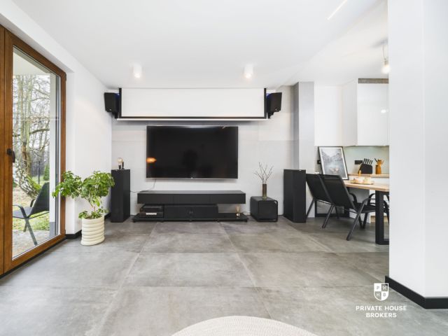 Cozy apartment on three levels , 117m2 with entrance to private garden - Квартира - Продаж - Kraków, Podgórze / Swoszowice