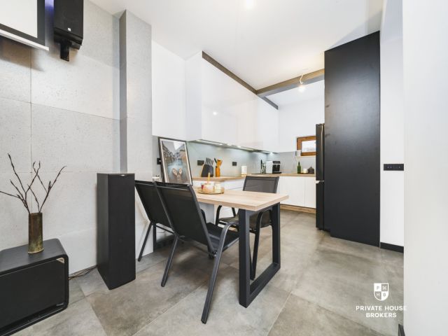 Cozy apartment on three levels , 117m2 with entrance to private garden - Квартира - Продаж - Kraków, Podgórze / Swoszowice