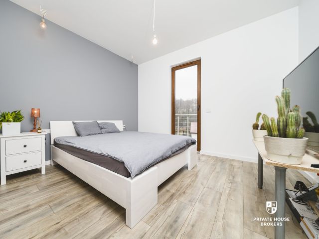 Cozy apartment on three levels , 117m2 with entrance to private garden - Квартира - Продаж - Kraków, Podgórze / Swoszowice