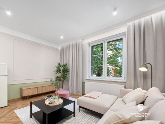 Newly renovated 1-bedroom apartment on Salwator - Apartment - Sale - Kraków, Krowodrza / Salwator