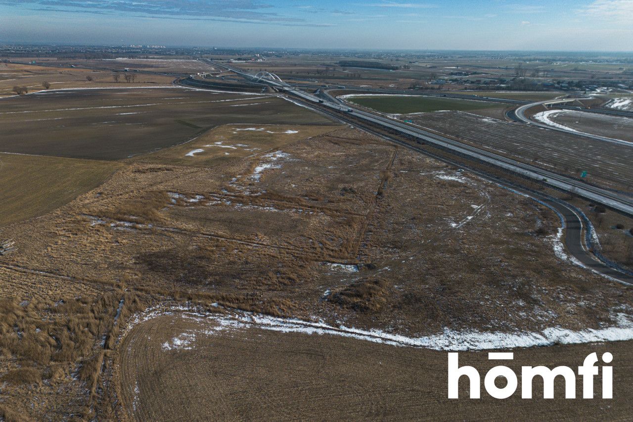 DZIAŁKA INWESTYCYJNA PRZY WĘŹLE KOMUNIKACYJNYM - Działka - Sprzedaż - Gnieźnieński, Łubowo / Woźniki