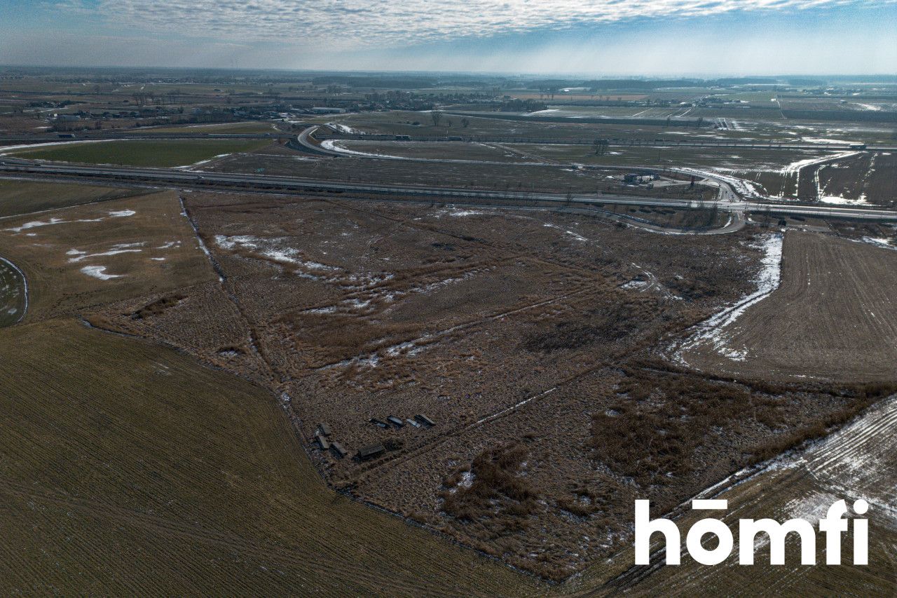 DZIAŁKA INWESTYCYJNA PRZY WĘŹLE KOMUNIKACYJNYM - Działka - Sprzedaż - Gnieźnieński, Łubowo / Woźniki