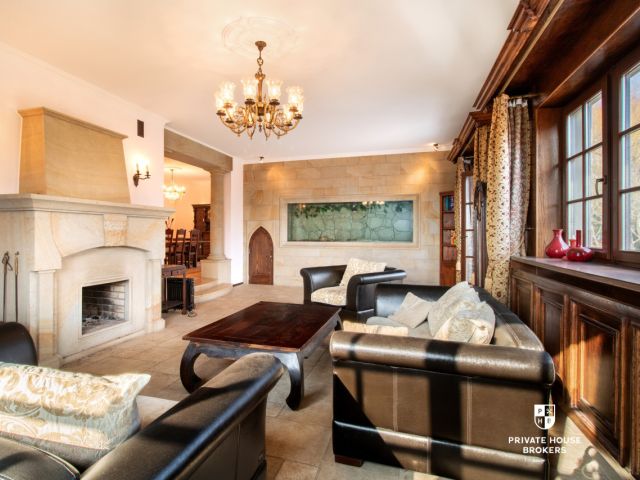 Rezydencja z ogrodem 56 arów | Oczka wodne, sala kinowa, sauna | Skała 25 min od Krakowa - Dom - Sprzedaż - Krakowski, Skała / Szczodrkowice