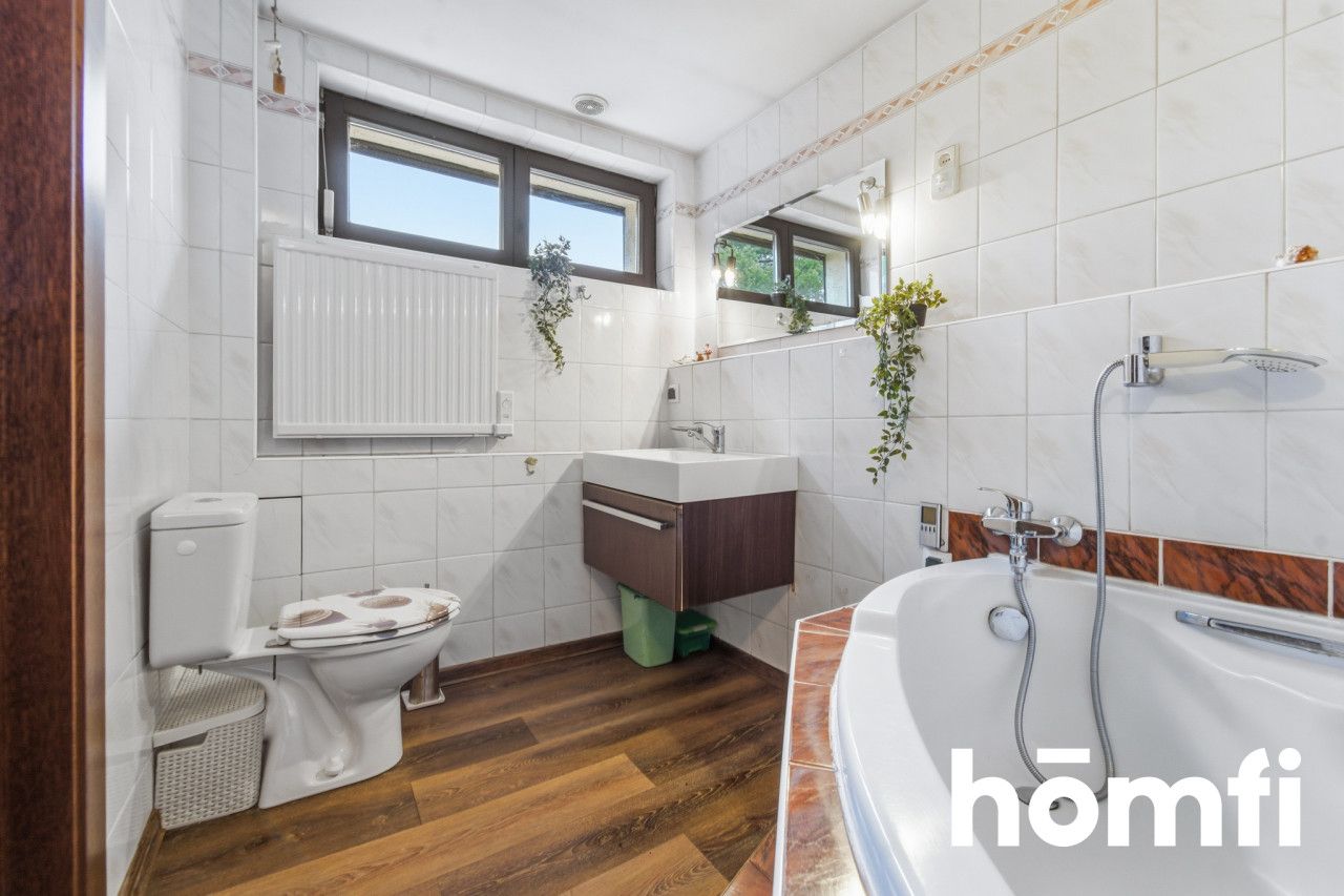 przestronny dom wolnostojący, usytuowany w miejscowości Dylaki przy ulicy Ozimskiej z ogrodem - Dom - Wynajem - Opolski, Ozimek / Dylaki