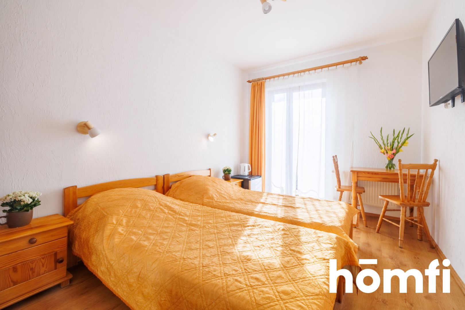 Pensjonat w Krynicy Morskiej 324 m2 - 13 pokoi - Dom - Sprzedaż - Nowodworski, Krynica Morska
