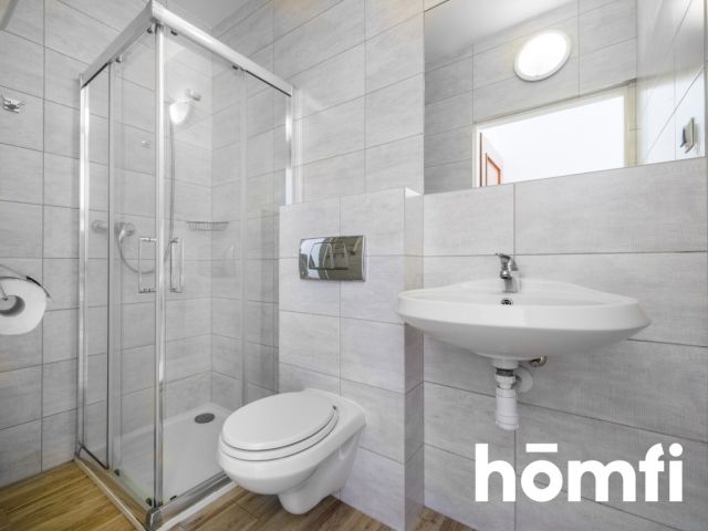 Guesthouse, hotel in Krynica Morska 324 m2 - 13 rooms - Дім - Продаж - Nowodworski, Krynica Morska