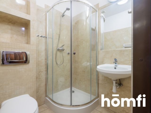 Guesthouse, hotel in Krynica Morska 324 m2 - 13 rooms - Дім - Продаж - Nowodworski, Krynica Morska