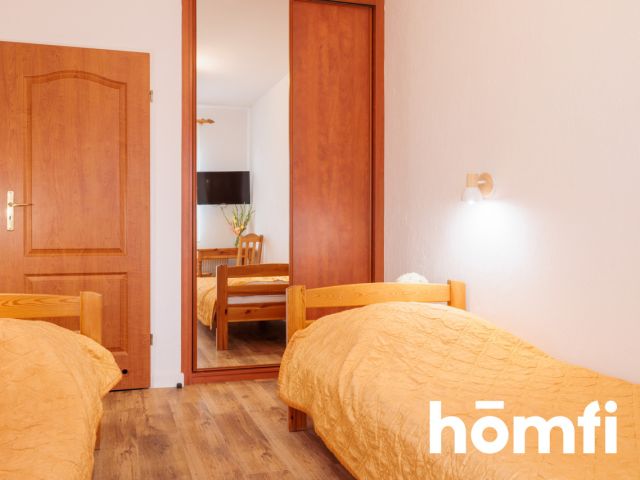 Guesthouse, hotel in Krynica Morska 324 m2 - 13 rooms - Дім - Продаж - Nowodworski, Krynica Morska