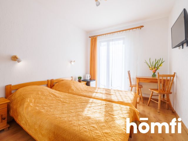 Guesthouse, hotel in Krynica Morska 324 m2 - 13 rooms - Дім - Продаж - Nowodworski, Krynica Morska