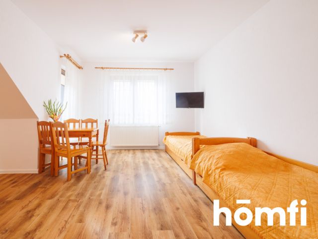 Guesthouse, hotel in Krynica Morska 324 m2 - 13 rooms - Дім - Продаж - Nowodworski, Krynica Morska