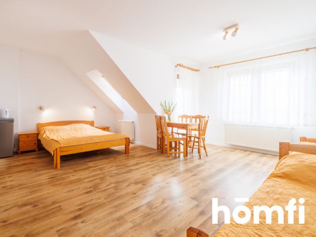 Guesthouse, hotel in Krynica Morska 324 m2 - 13 rooms - Дім - Продаж - Nowodworski, Krynica Morska