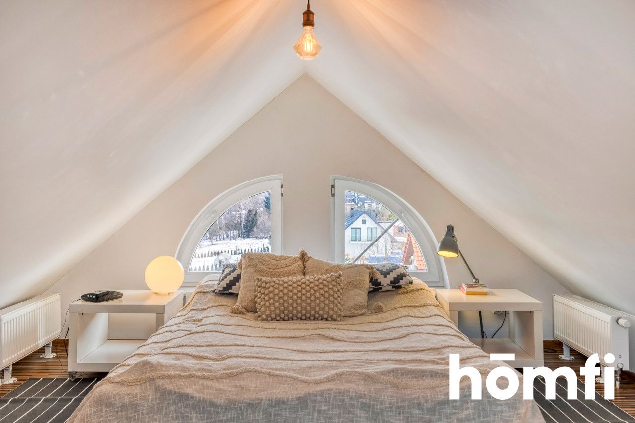 Dwupoziomowe mieszkanie z balkonem i piwnicą - Mieszkanie - Sprzedaż - Rzeszów, Zalesie