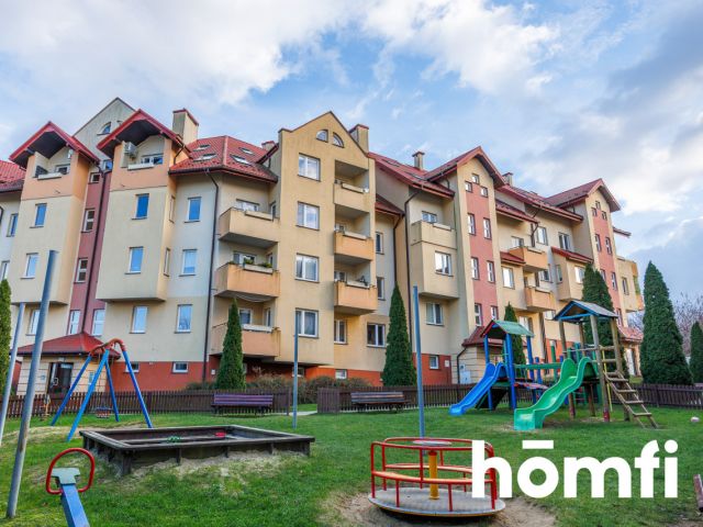 Dwupoziomowe mieszkanie z balkonem i piwnicą - Mieszkanie - Sprzedaż - Rzeszów, Zalesie