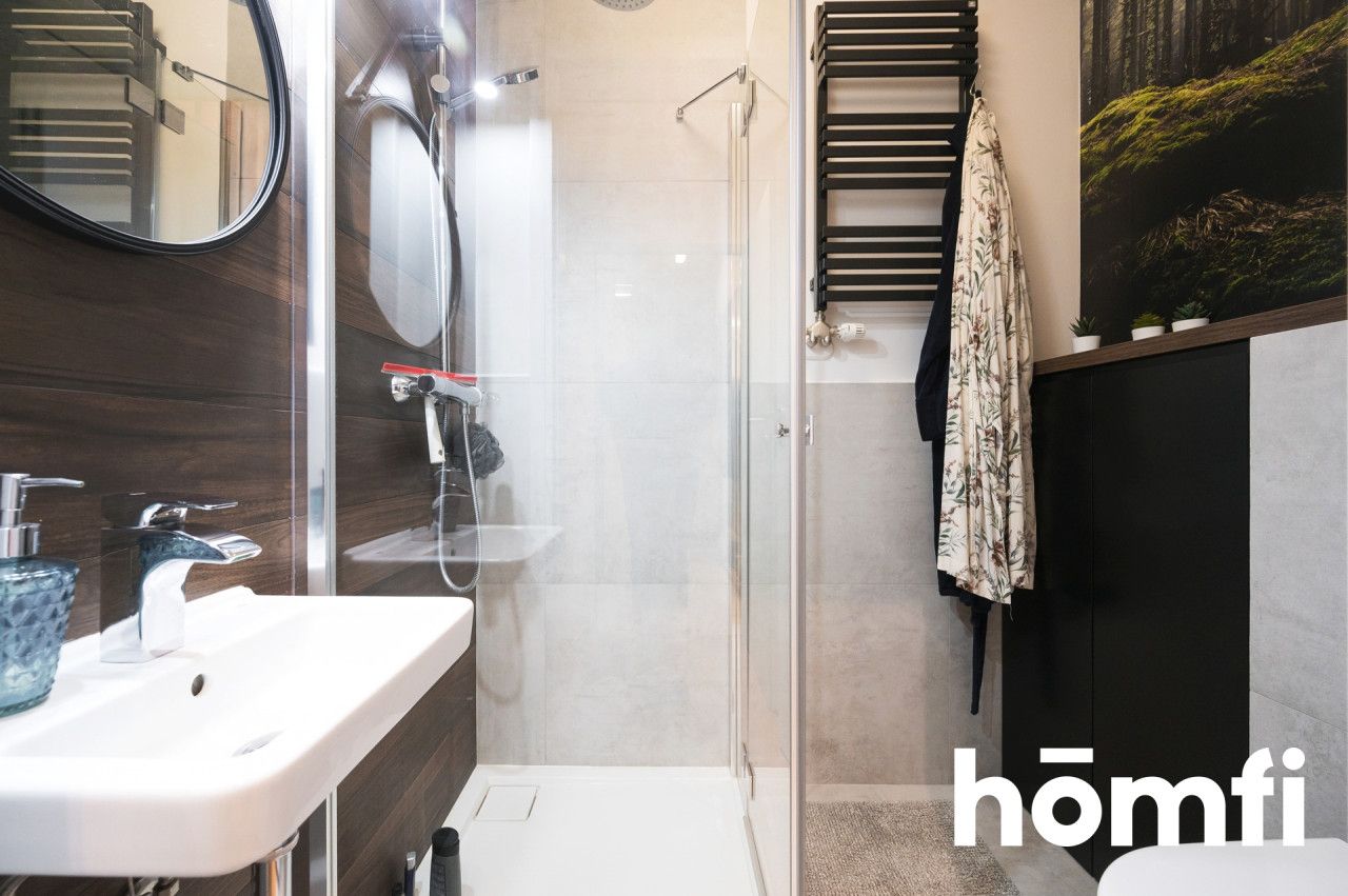 Finished in high standard, 3 room unique apartment on the last, 14th floor with a breathtaking view on the city. Underground parking space and large storage room with the apartment - Mogilska 120 St. | Grzegórzki - Квартира - Продаж - Kraków, Śródmieście