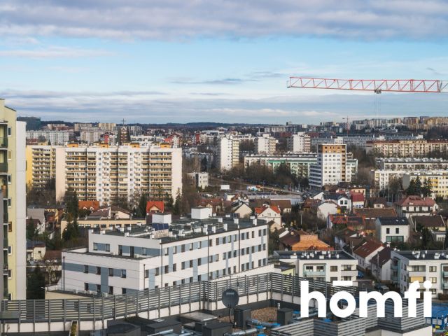 Wykończone w wysokim standardzie, 3 pokojowe mieszkanie na ostatnim, 14-tym piętrze z zapierającym dech w piersiach widokiem na miasto. Duże miejsce w garażu podziemnym i komórka lokatorska razem z mieszkaniem - ul. Mogilska 120 | Grzegórzki - Mieszkanie - Sprzedaż - Kraków, Śródmieście