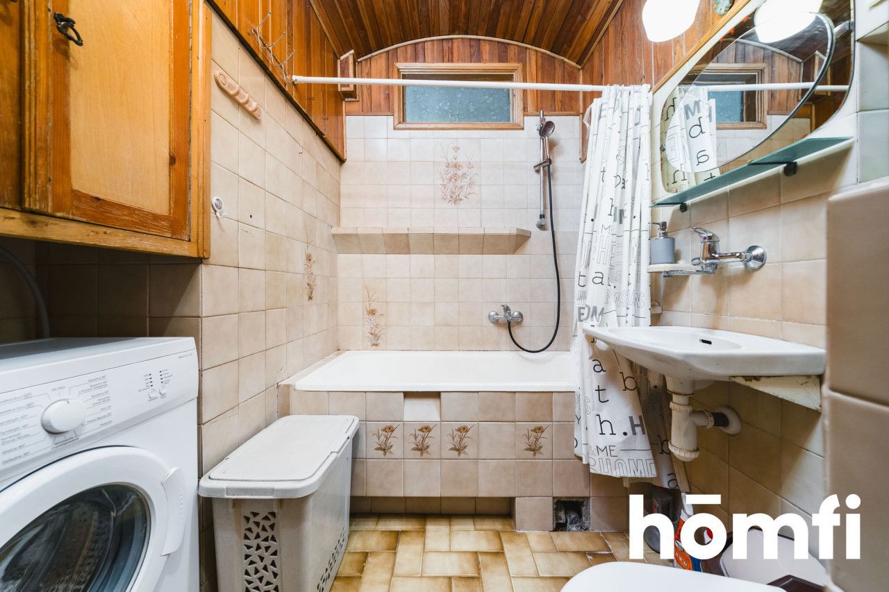 Apartment with 3 independent rooms and a separate kitchen - Квартира - Продаж - Kraków, Nowa Huta