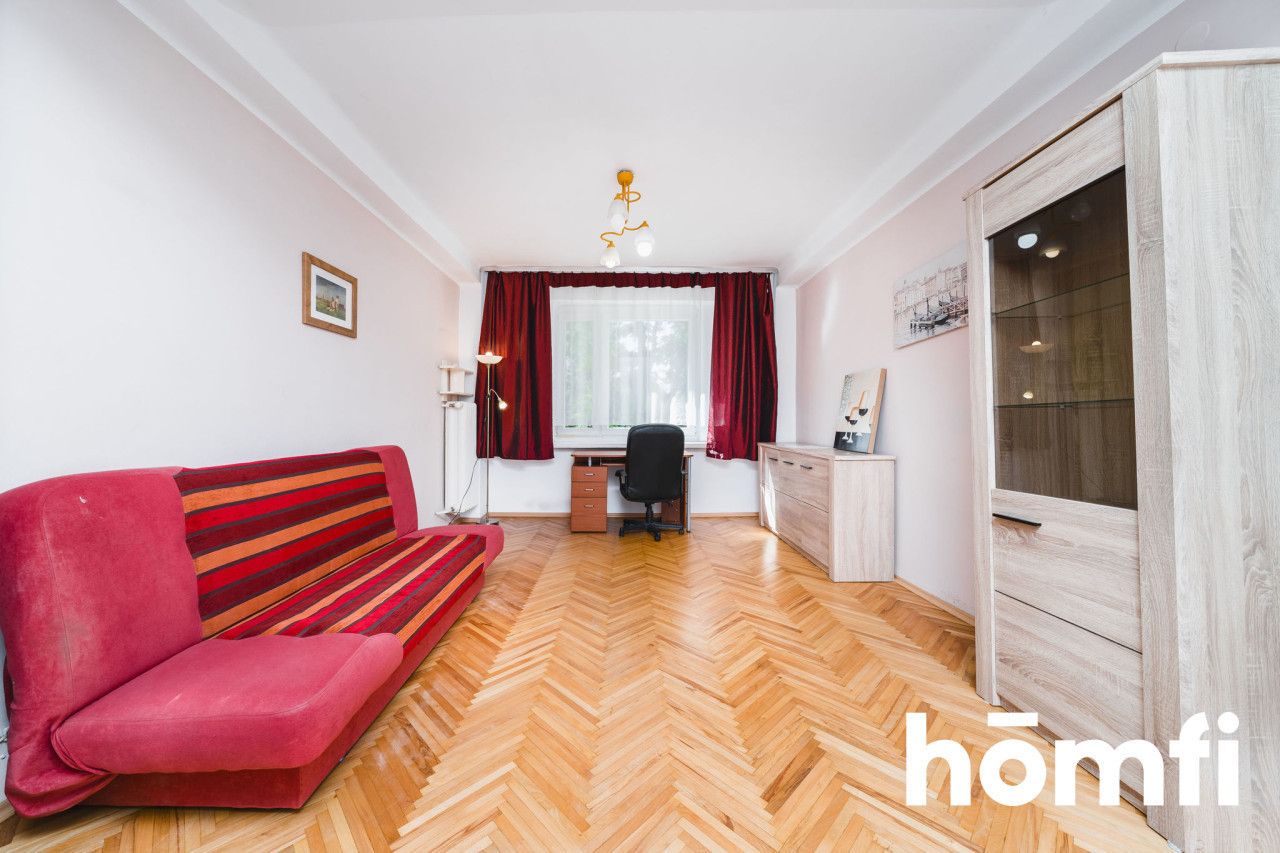 Apartment with 3 independent rooms and a separate kitchen - Квартира - Продаж - Kraków, Nowa Huta