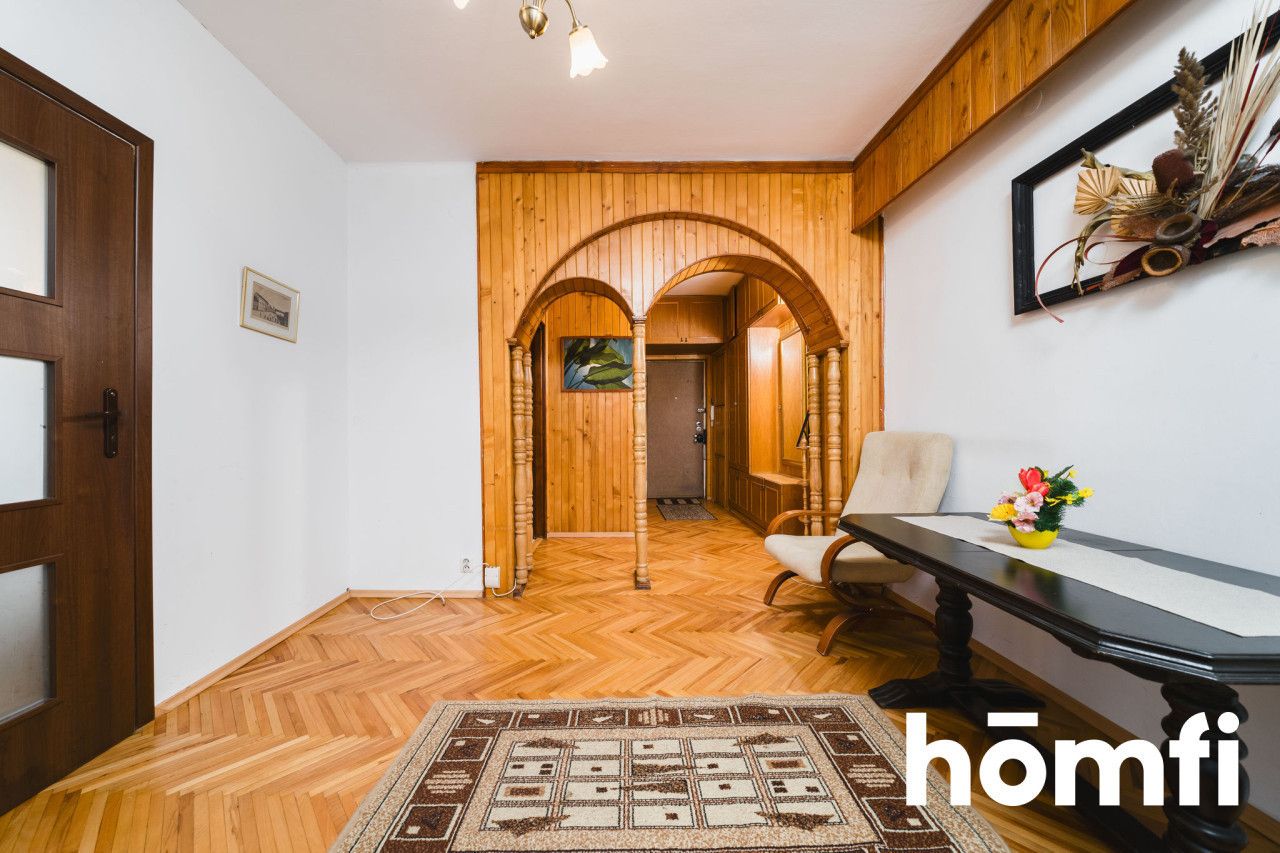 Apartment with 3 independent rooms and a separate kitchen - Квартира - Продаж - Kraków, Nowa Huta