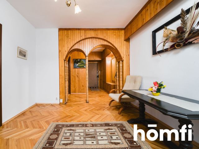 Na sprzedaż duże mieszkanie z 3 niezależnymi pokojami i osobną kuchnią - Mieszkanie - Sprzedaż - Kraków, Nowa Huta