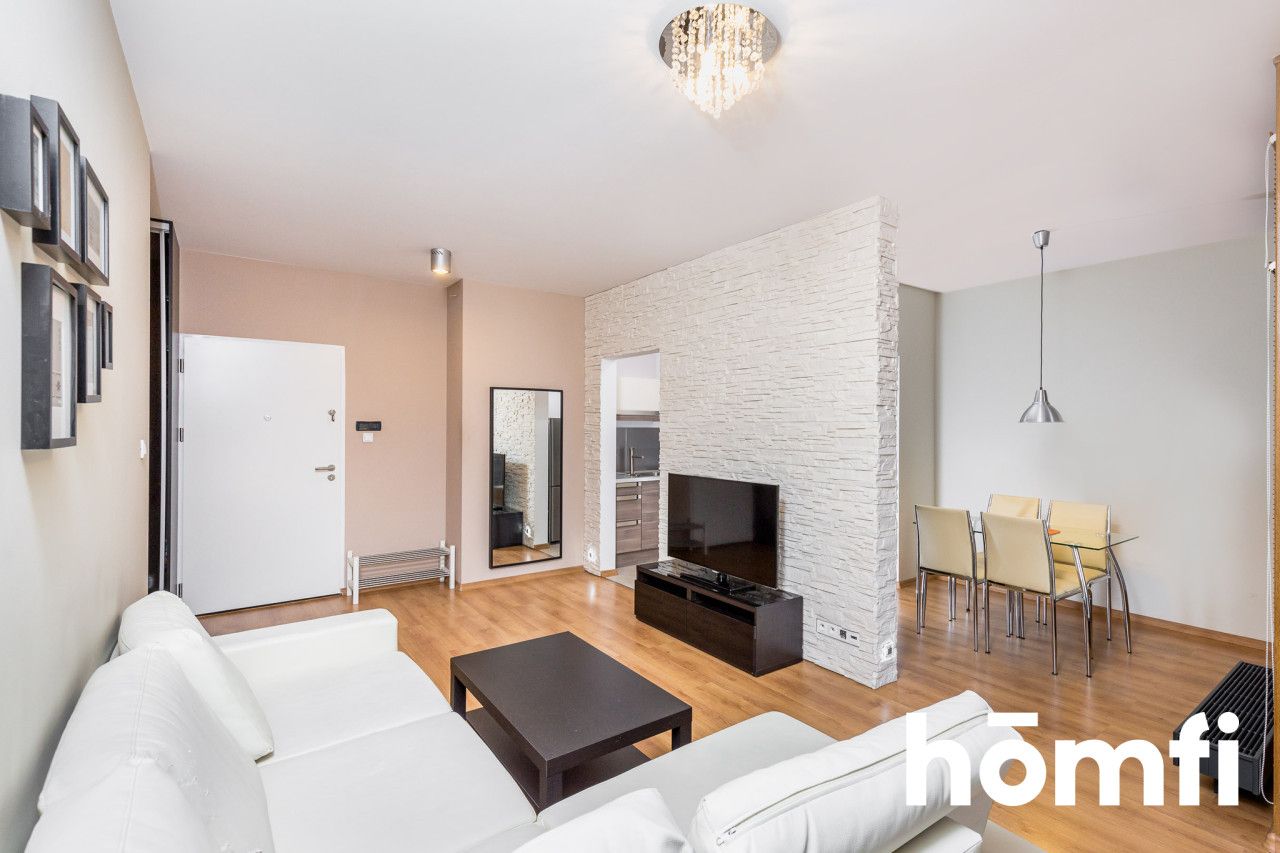 A 2-room apartment near to Rondo Daszyńskiego Metro Station in the "19th District" - Apartment - Rent - Warszawa, Wola