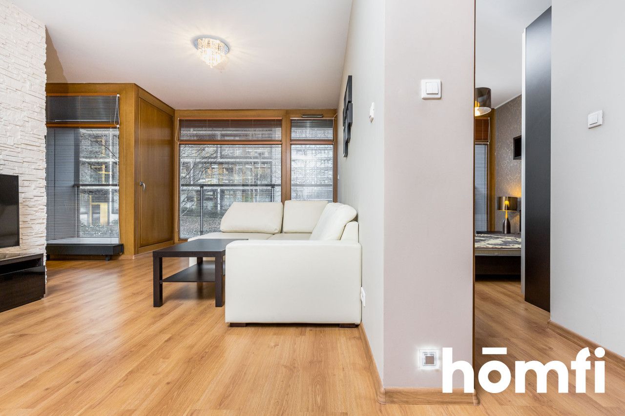 A 2-room apartment near to Rondo Daszyńskiego Metro Station in the "19th District" - Apartment - Rent - Warszawa, Wola