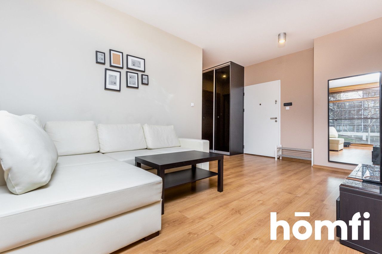 A 2-room apartment near to Rondo Daszyńskiego Metro Station in the "19th District" - Apartment - Rent - Warszawa, Wola