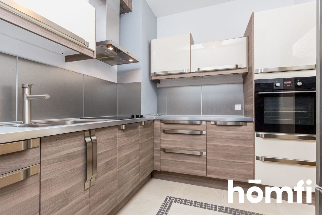 A 2-room apartment near to Rondo Daszyńskiego Metro Station in the "19th District" - Apartment - Rent - Warszawa, Wola