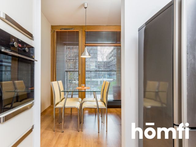 A 2-room apartment near to Rondo Daszyńskiego Metro Station in the "19th District" - Apartment - Rent - Warszawa, Wola