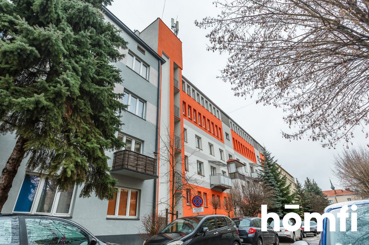 Atmospheric 49 m² apartment in a renovated tenement building - Квартира - Продаж - Rzeszów, Gen. Grota-Roweckiego