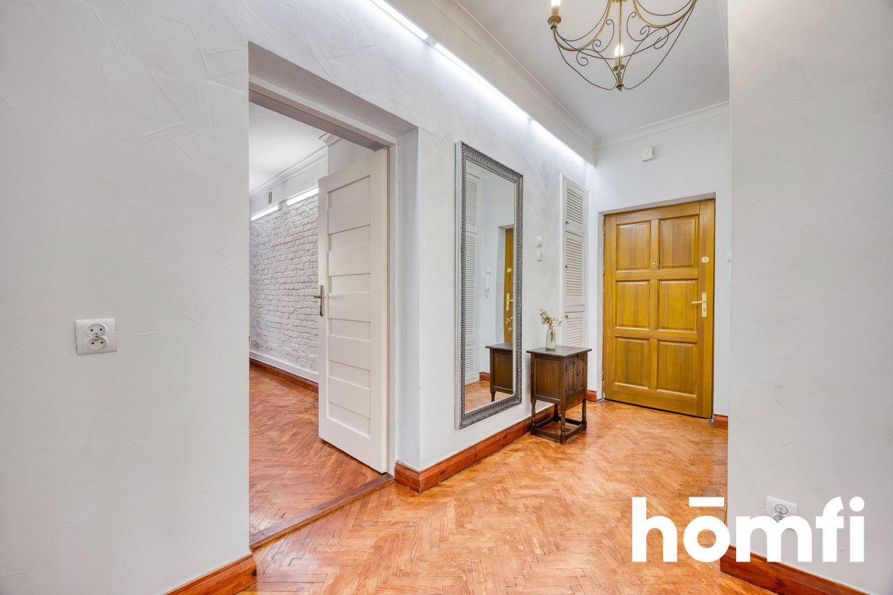 Atmospheric 49 m² apartment in a renovated tenement building - Квартира - Продаж - Rzeszów, Gen. Grota-Roweckiego