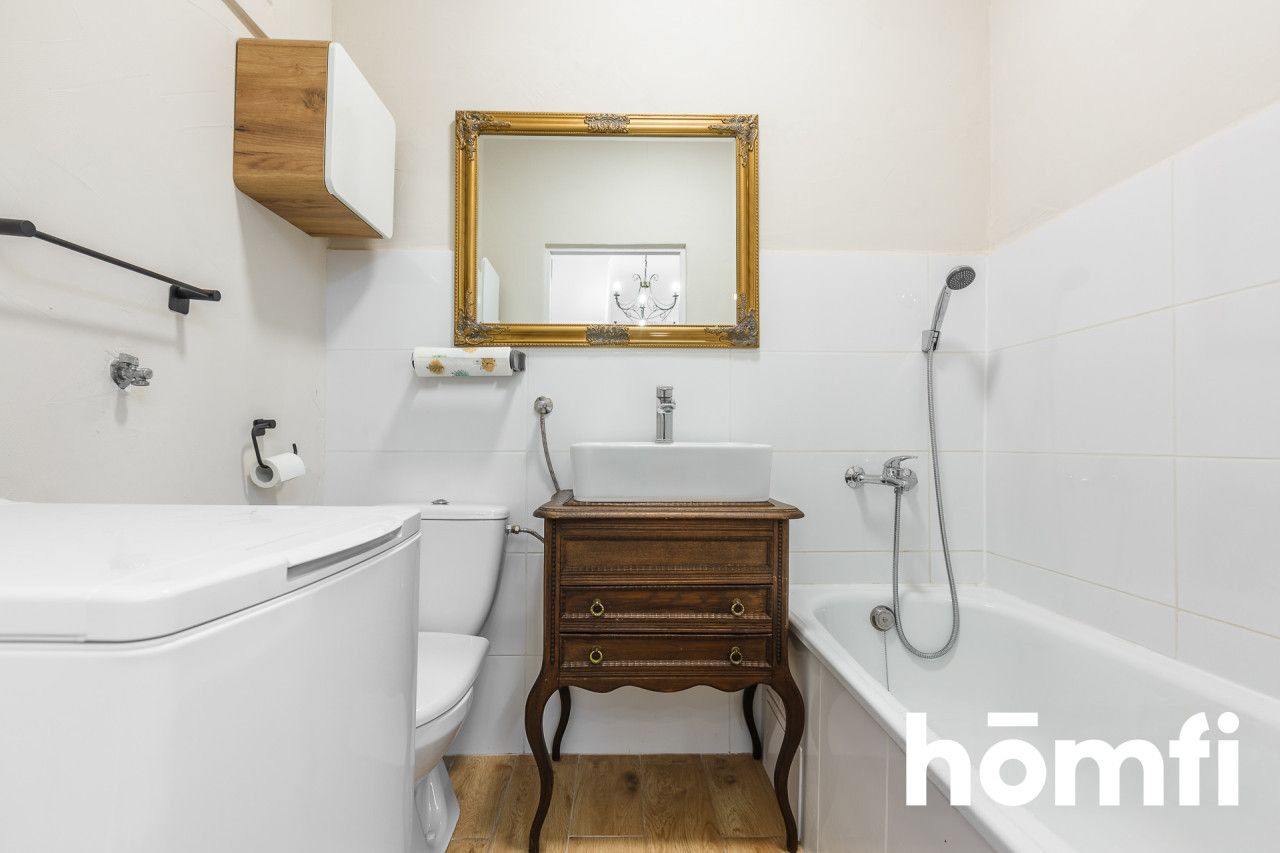 Atmospheric 49 m² apartment in a renovated tenement building - Квартира - Продаж - Rzeszów, Gen. Grota-Roweckiego