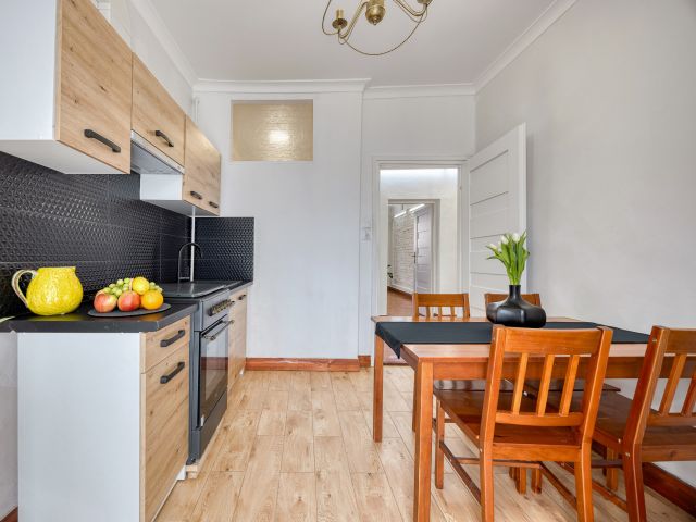 Atmospheric 49 m² apartment in a renovated tenement building - Квартира - Продаж - Rzeszów, Gen. Grota-Roweckiego