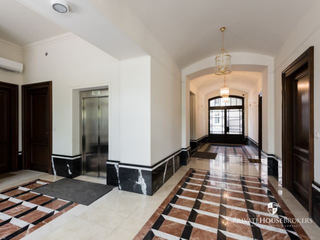 Wyjątkowe mieszkanie z tarasem na Starym Mieście! - Mieszkanie - Wynajem - Kraków, Śródmieście / Stare Miasto