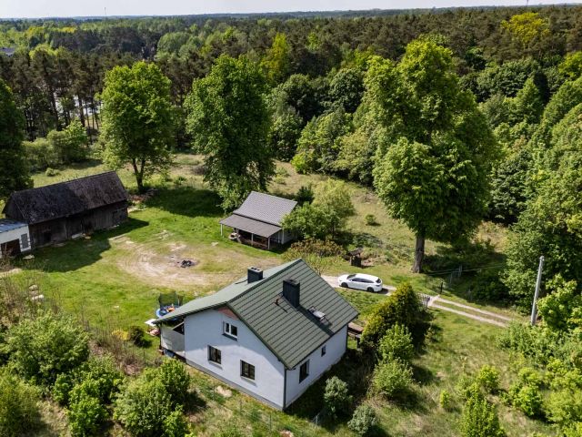 House with the farm by the reservoir in Siczki - Дім - Продаж - Radomski, Jedlnia-Letnisko / Siczki