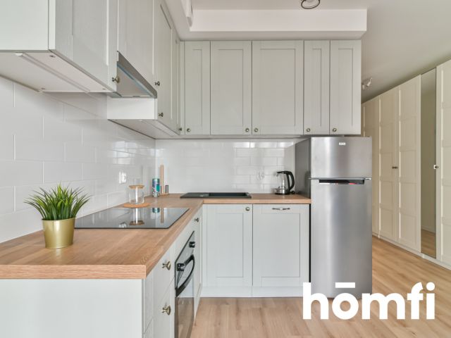 New comfortable apartment with garage - Apartment - Rent - Gdańsk, Ujeścisko