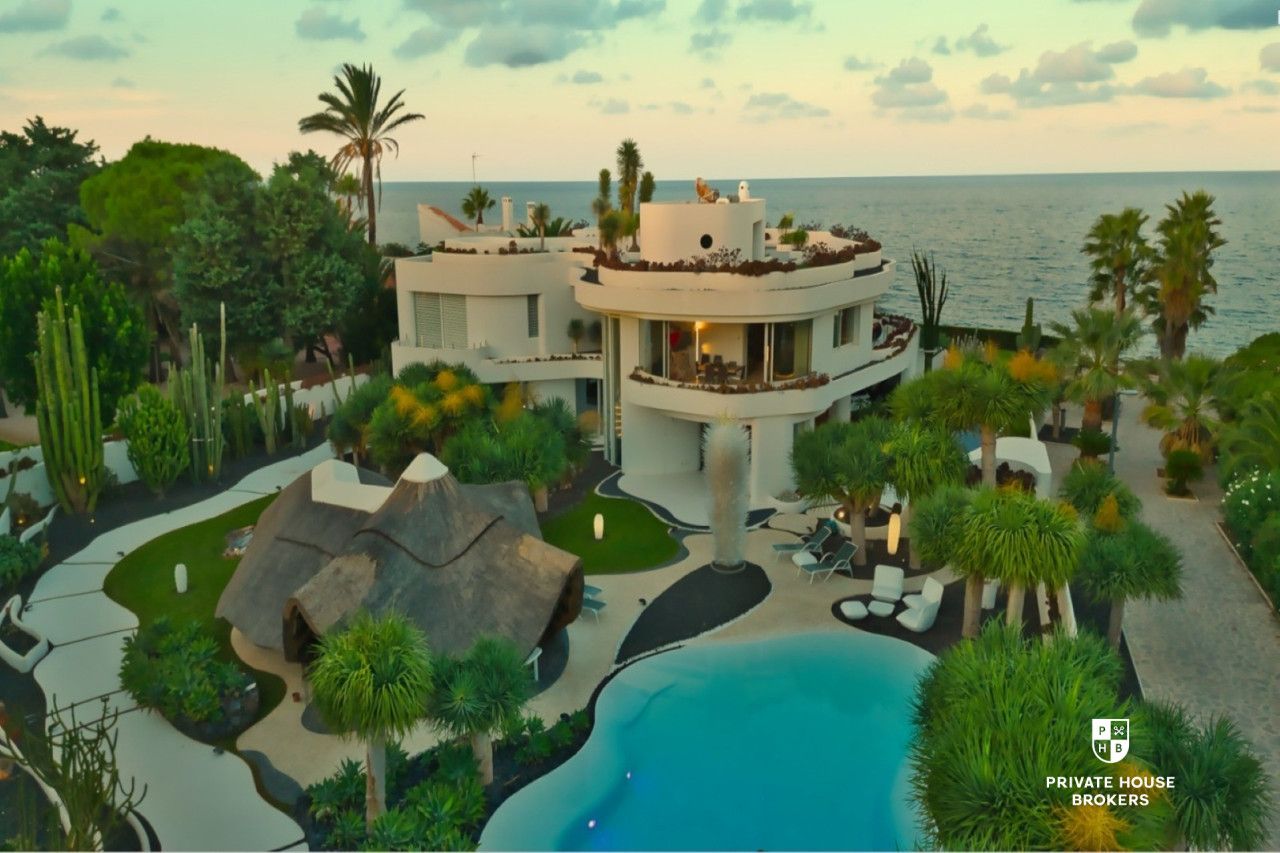 Costa Blanca Północ: prestiżowa willa przy plaży - Dom - Sprzedaż - Hiszpania, Costa Blanca Północ