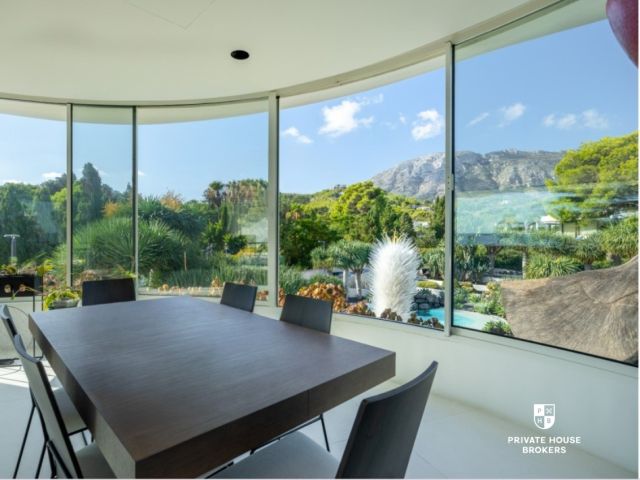 Costa Blanca Północ: prestiżowa willa przy plaży - Dom - Sprzedaż - Hiszpania, Costa Blanca Północ