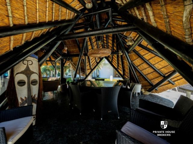 Costa Blanca Północ: prestiżowa willa przy plaży - Dom - Sprzedaż - Hiszpania, Costa Blanca Północ