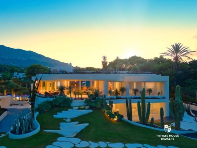 Costa Blanca Północ: prestiżowa willa przy plaży - Dom - Sprzedaż - Hiszpania, Costa Blanca Północ