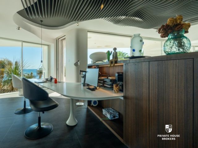 Costa Blanca Północ: prestiżowa willa przy plaży - Dom - Sprzedaż - Hiszpania, Costa Blanca Północ