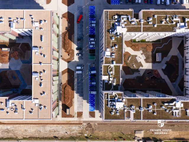 Commercial space for rent Centralna street 49 sqm - Комерційне приміщення - Оренда - Kraków, Nowa Huta