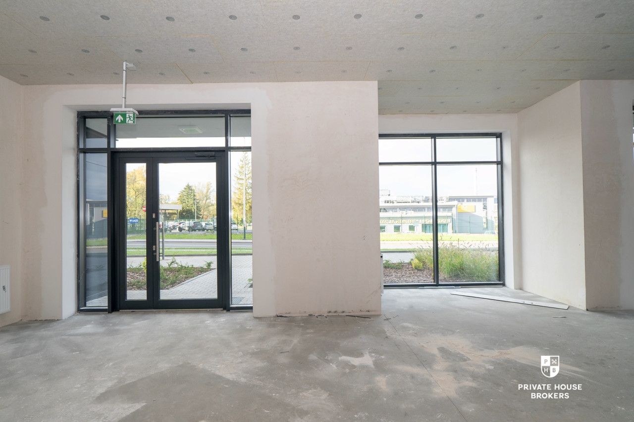 Lokal handlowo- usługowy do wynajęcia Walerego Sławka 178 mkw - Lokal użytkowy - Wynajem - Kraków, Podgórze