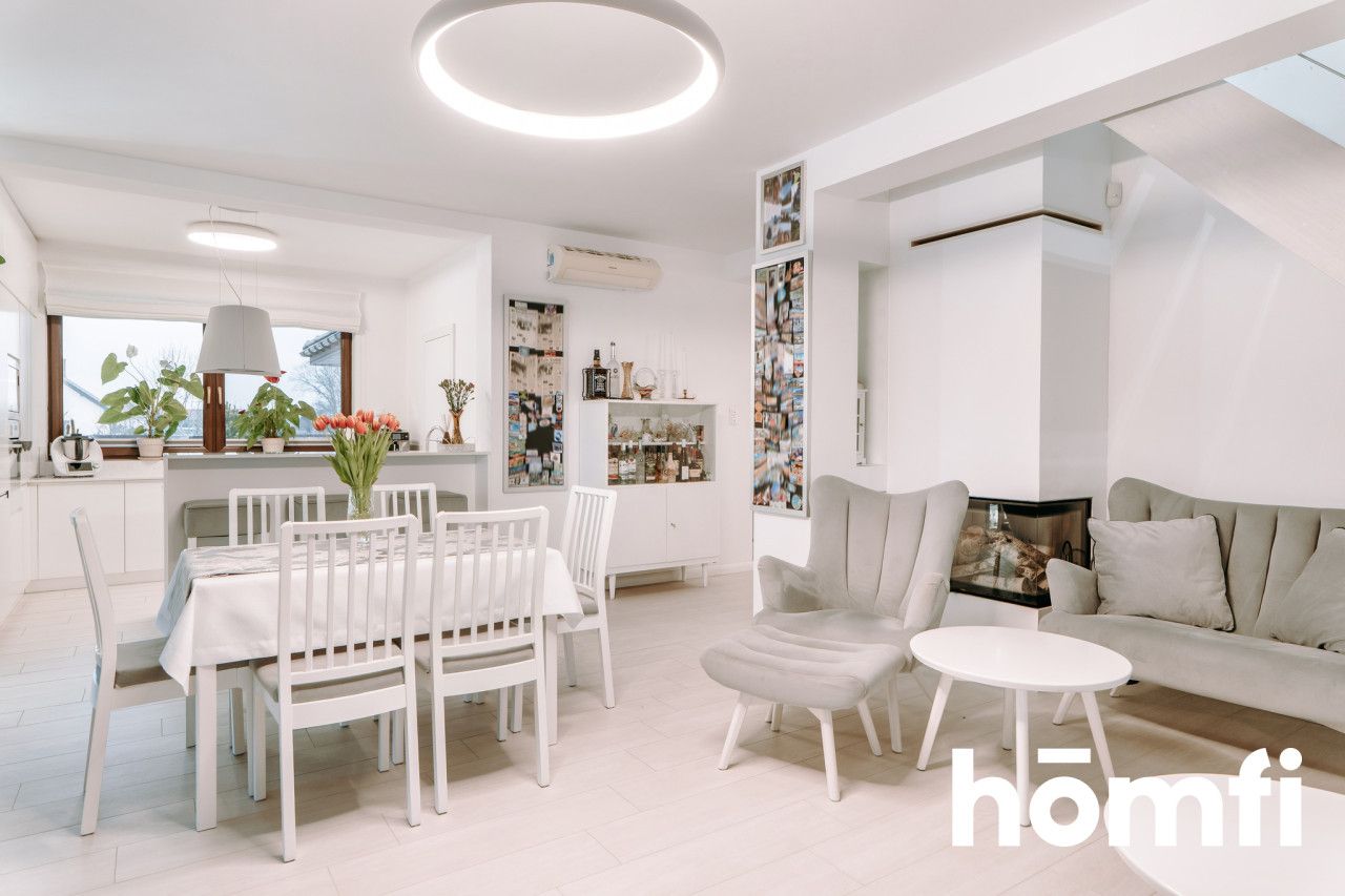 Beautiful, smart detached house with a swimming pool - House - Sale - Toruński, Łubianka / Zamek Bierzgłowski