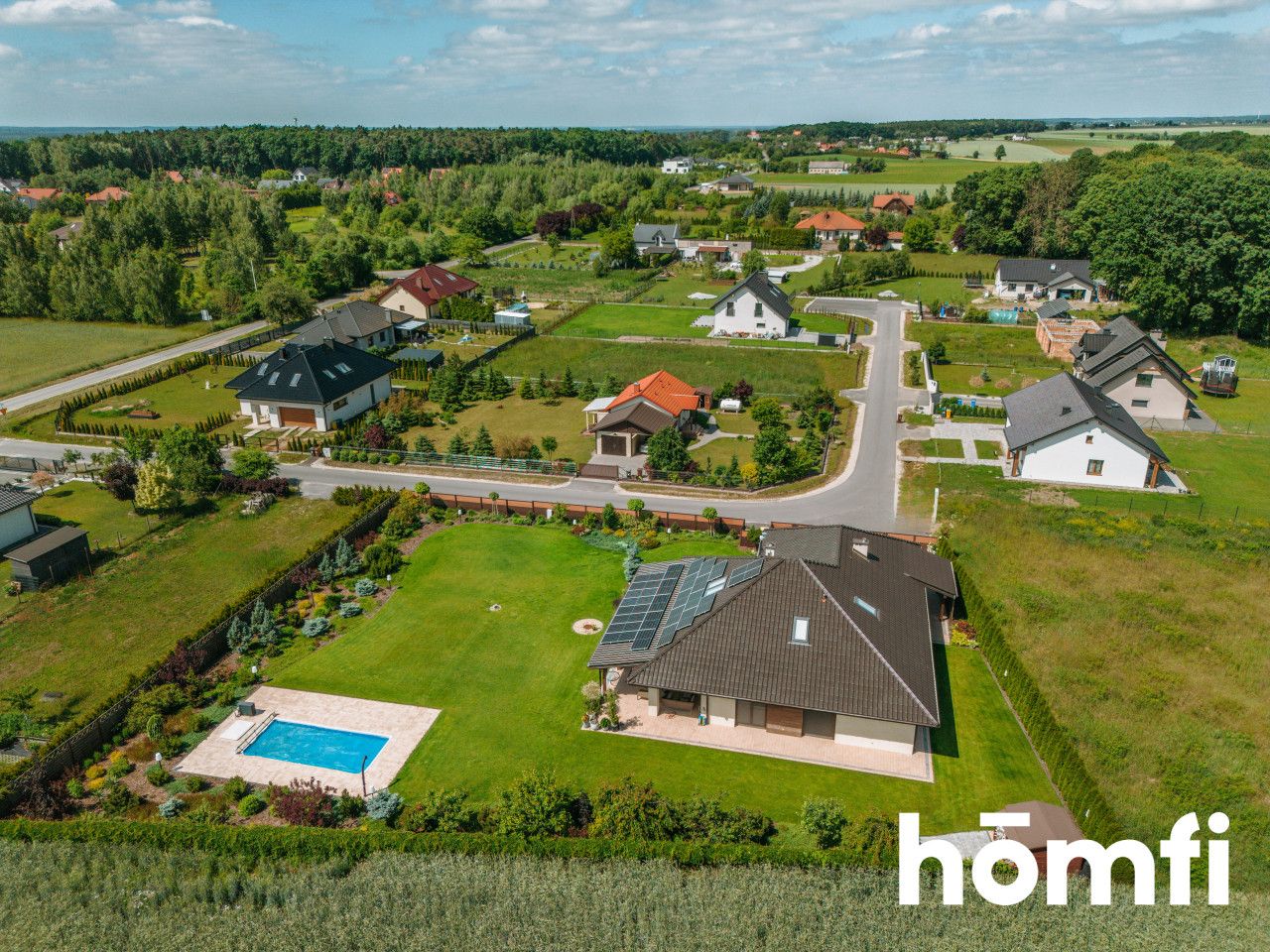 Beautiful, smart detached house with a swimming pool - Дім - Продаж - Toruński, Łubianka / Zamek Bierzgłowski